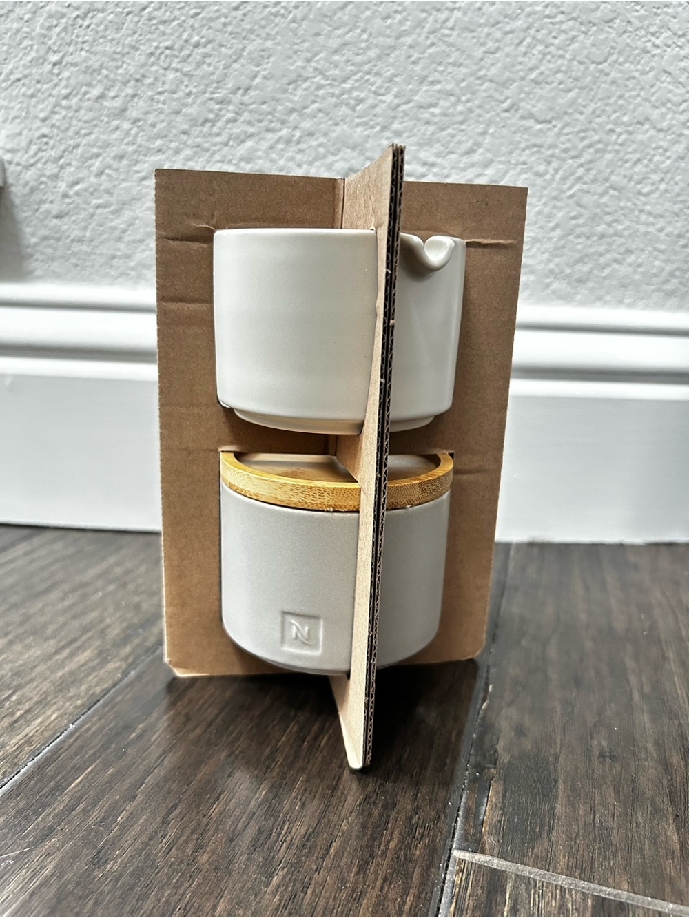 Nespresso Serving Set Bamboo Lid Stoneware Sugar Bowl & Milk Jug - New in Box